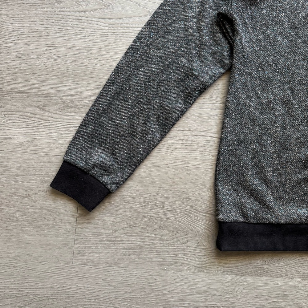 Grace & Lace Glitter Crewneck Pullover Sweatshirt - Picture 4 of 5